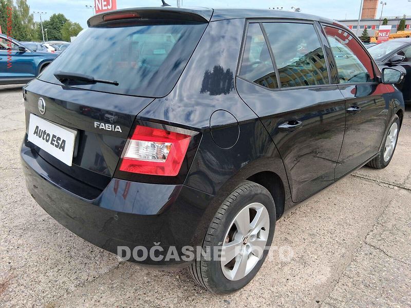 Škoda Fabia (2016) 1.2 TSI, ČR, AC, temp - fotka 2 z 3