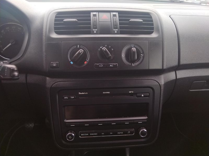 Škoda Roomster 1.2 TSi - fotka 19 z 26