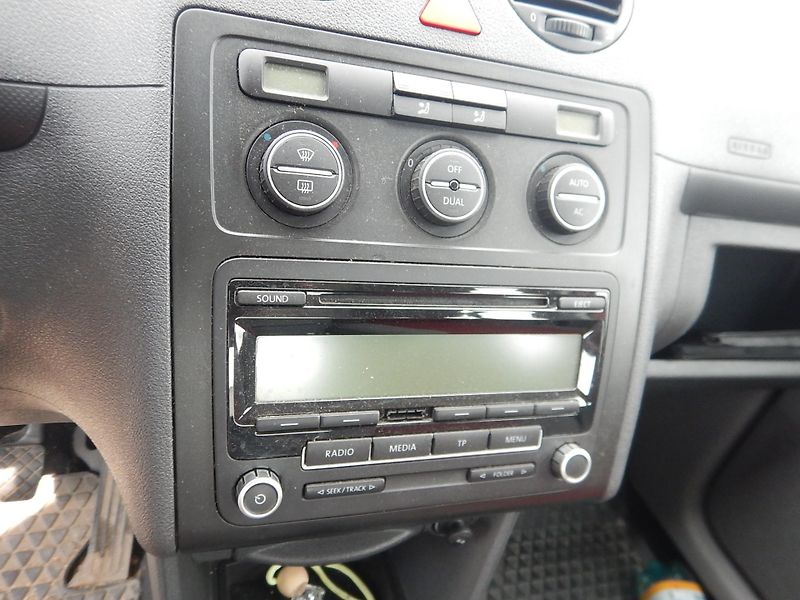 Volkswagen Caddy 1.6i, DIGIKLIMA - fotka 18 z 20