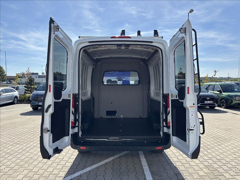 Ford Transit 2,0 mHEV 96kW L3 Kombi Van DPH - fotka 9 z 36