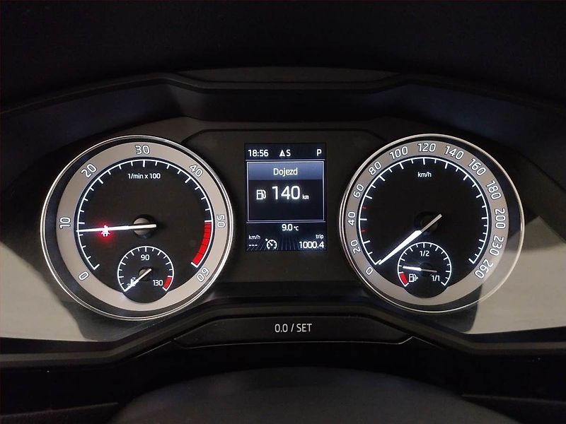 Škoda Superb (2016) Laurin&Klement 2.0 TDI 4x4 - fotka 11 z 24
