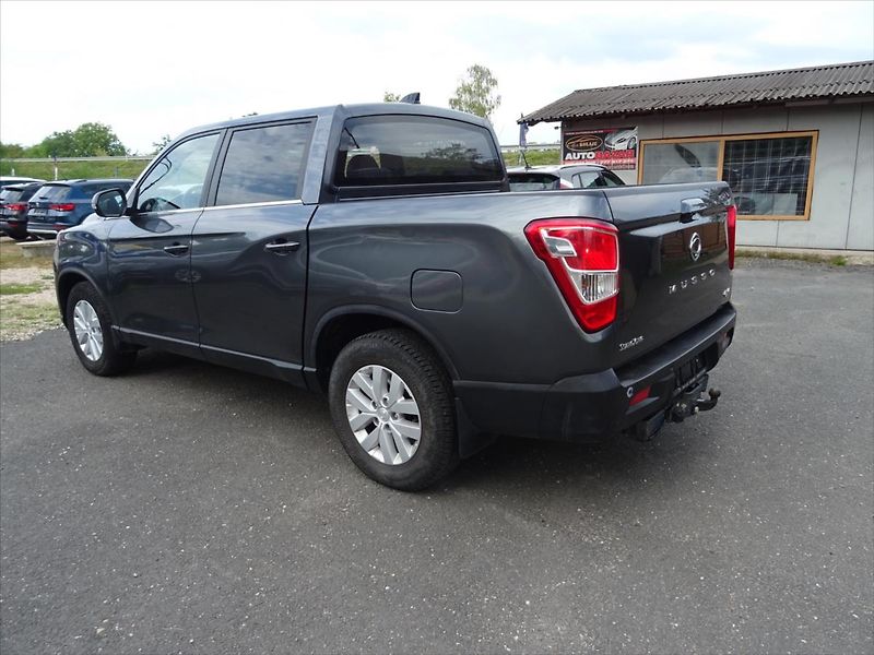 SsangYong Musso 2,2 2.2 e XDi 4x4 DPH - fotka 7 z 31