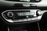 Hyundai i30 (2025) Family Smart 1.5 T-GDI MHEV 48 - náhled 16