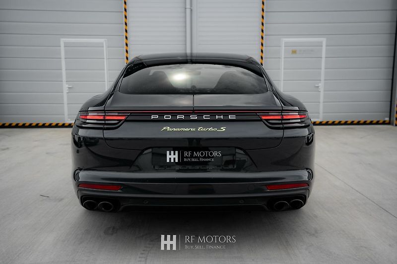 Porsche Panamera (2020) Turbo S E-Hybrid - fotka 6 z 55