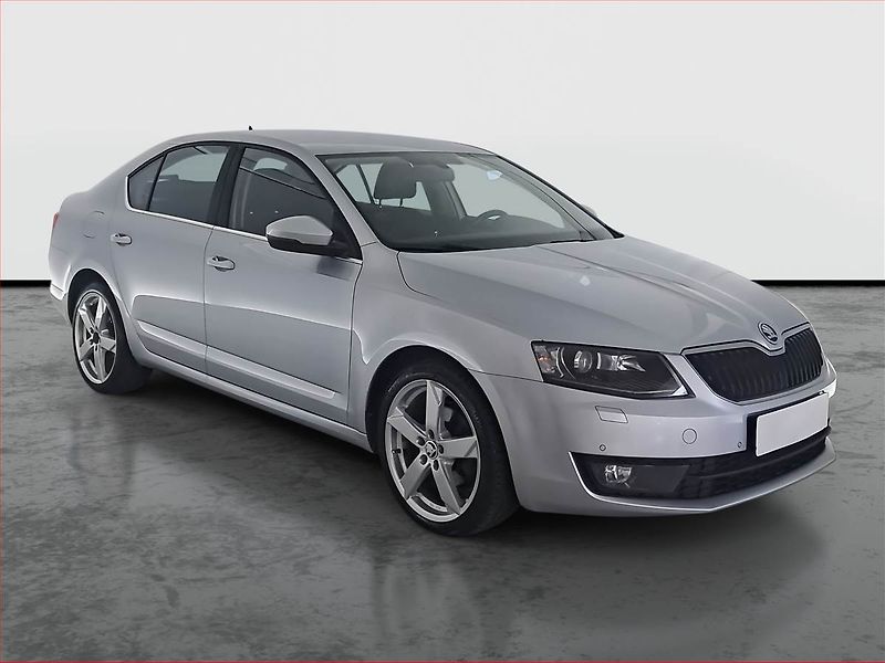 Škoda Octavia (2013) 2.0 TDI, Automat, Xenony - fotka 1 z 19