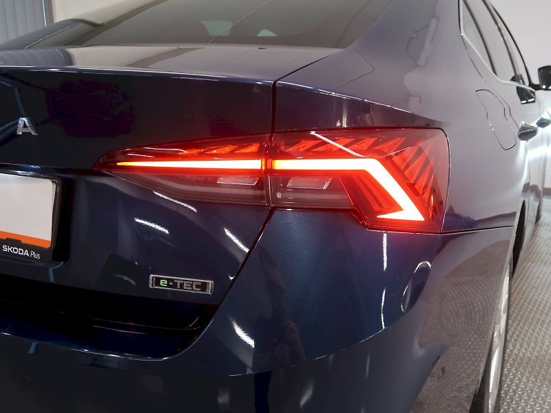 Škoda Octavia (2021) STYLE 1.5TSI 110KW M-HEV DSG N - fotka 11 z 39