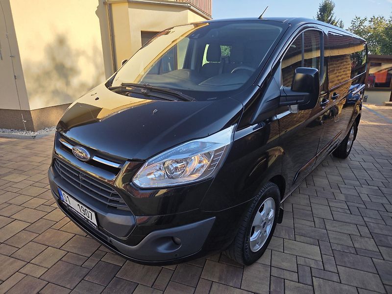 Ford Transit Custom 2.2TDCI L2 114kw 6míst - fotka 3 z 42