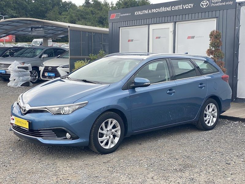 Toyota Auris 1.6i, ČR, Active, záruka - fotka 4 z 30