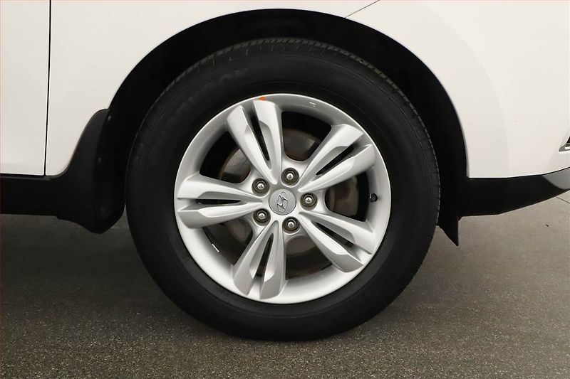 Hyundai ix35 (2013) 1.7 CRDi, Serv.kniha, Tempomat - fotka 17 z 17