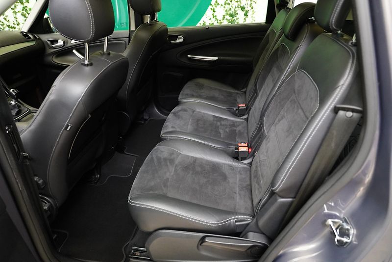 Ford S-MAX - fotka 26 z 27