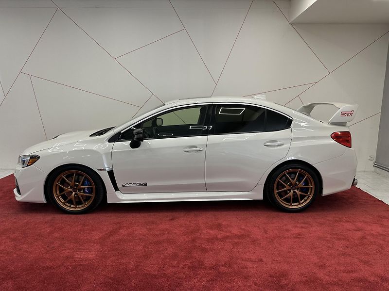 Subaru WRX STI (2017) WRX STI 2.5*BEZKLÍČ*PANO*TOP - fotka 2 z 21
