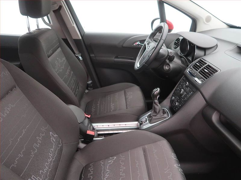 Opel Meriva (2015) 1.4 i, Serv.kniha, Tempomat - fotka 7 z 14