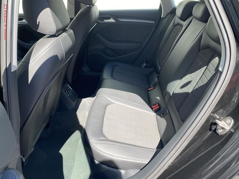 Audi A3 (2016) 1.4 TFSi, Bixen, navi, kůže - fotka 10 z 19