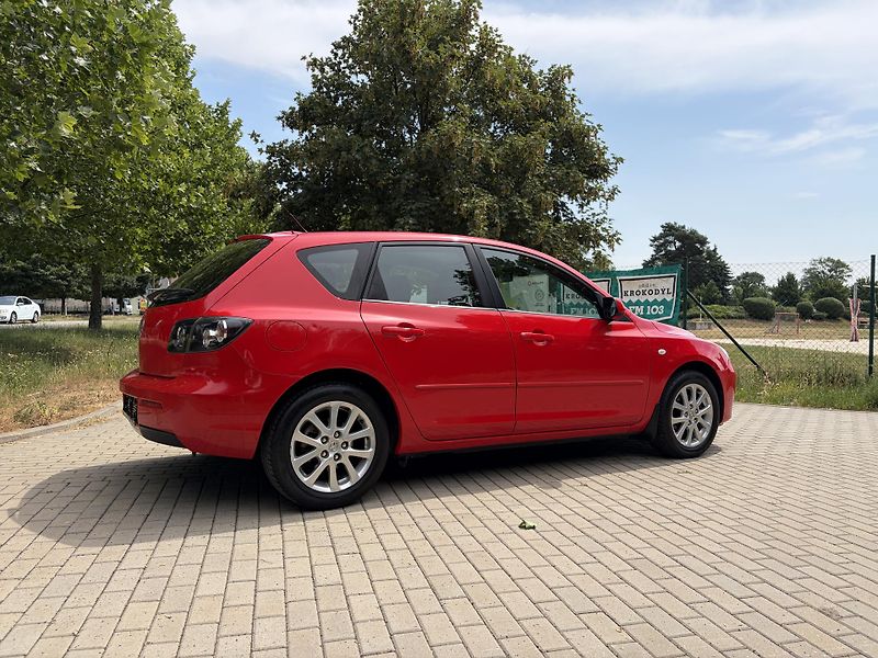 Mazda 3 1.6 Sport Active - fotka 11 z 25