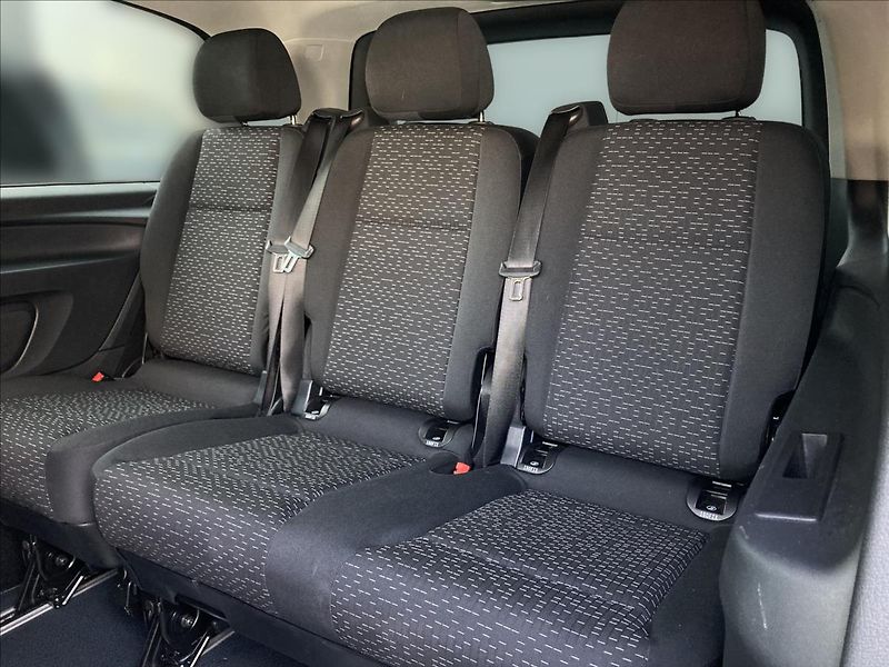 Mercedes-Benz Vito Tourer 119 CDI 4x4 - fotka 12 z 27