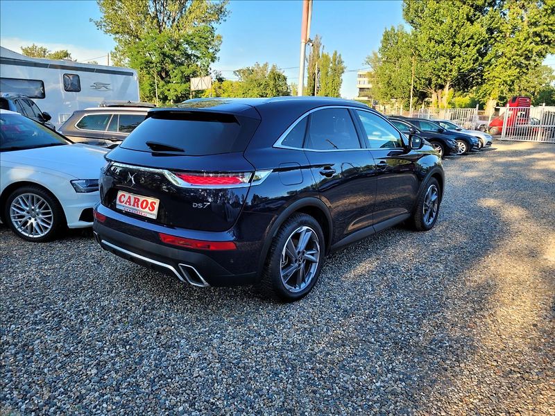 DS Automobiles DS7 Crossback 1,6 E-Tense PHEV,4x4,220kw - fotka 5 z 42