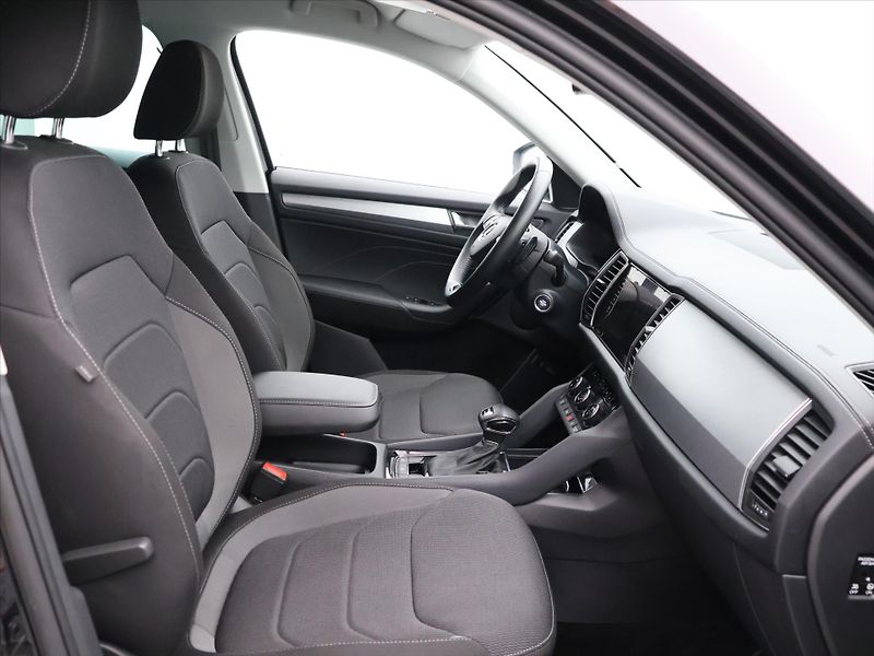 Škoda Kodiaq 2,0 TDI DSG 4x4 Virtual DPH - fotka 13 z 33