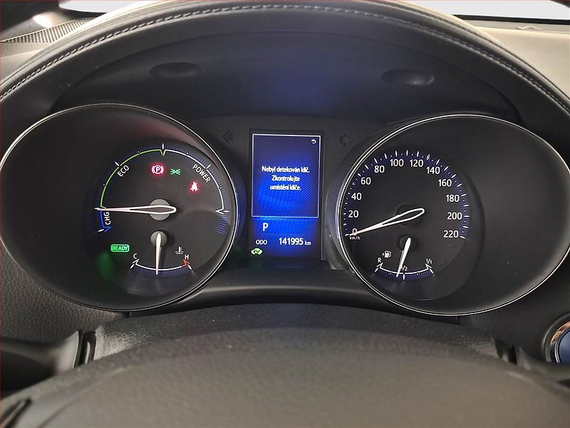 Toyota C-HR (2019) 1.8 Hybrid, Automat - fotka 11 z 17