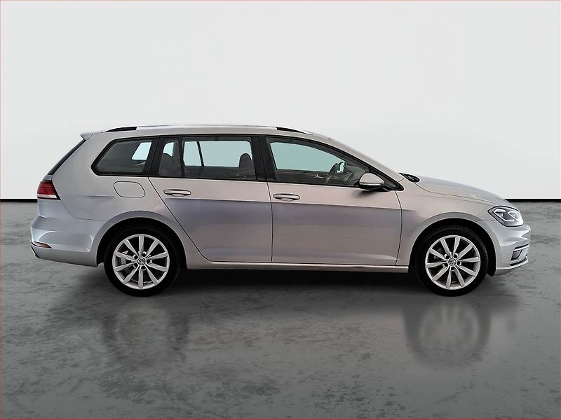 Volkswagen Golf (2017) Comfortline 1.0 TSI, Tempomat - fotka 6 z 17