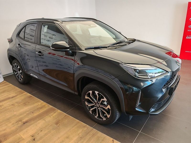 Toyota Yaris Cross 1.5 Hybrid CVT Style 4x2 - fotka 3 z 37