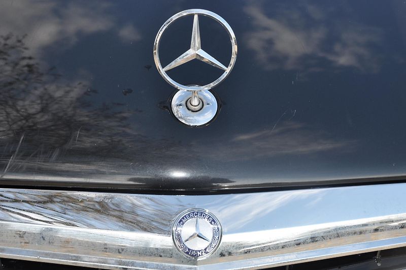 Mercedes-Benz Třídy E E 220CDi 125kW Elegance - fotka 11 z 21