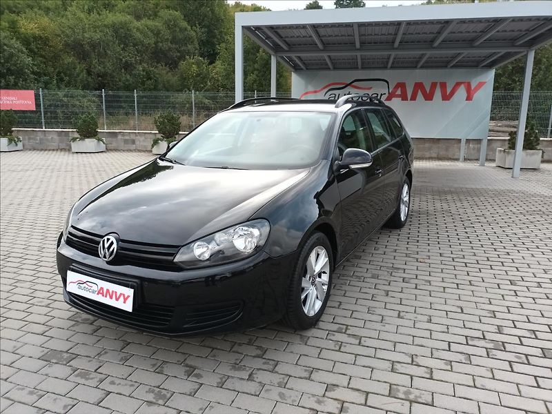 Volkswagen Golf 1,2 TSI,77KW,DIGIKLIMA,SERVIS - fotka 1 z 36