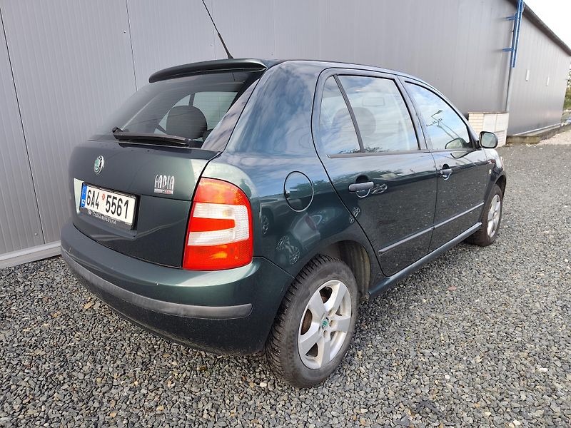 Škoda Fabia VELICE ZACHOVALÁ - fotka 6 z 18