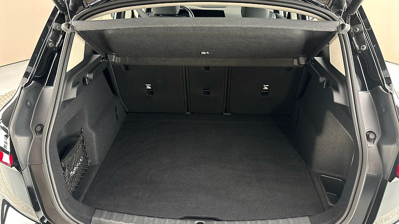 BMW Řada 2 218i AUT Luxury Line - fotka 17 z 27