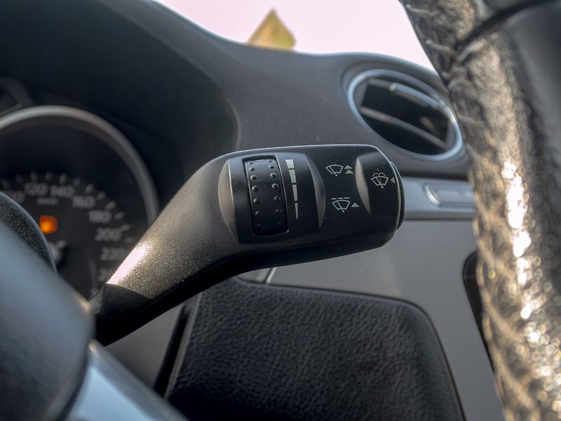 Ford Galaxy (2009) 2.0D 85KW 7 – TAŽNÝ - fotka 18 z 44