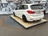 BMW Řada 2 (2017) 220i GT, 141KW, 7 MÍST - náhled 8