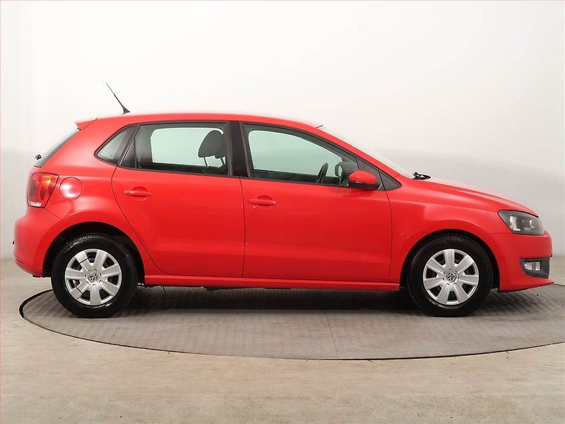 Volkswagen Polo (2011) 1.2 12V - fotka 3 z 13