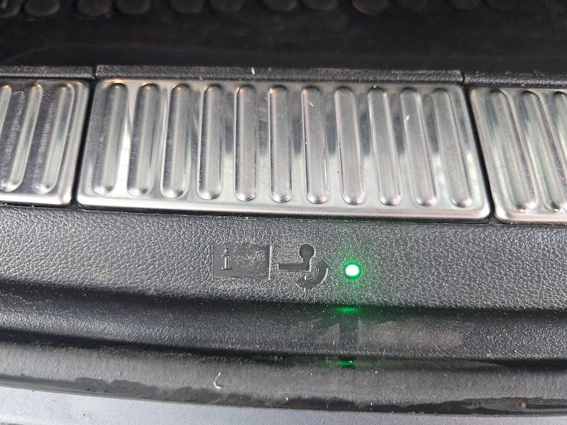 Škoda Superb (2016) 2.0TDi 140kW DSG STYLE PLUS TA - fotka 25 z 27