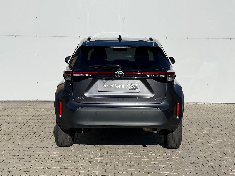 Toyota Yaris Cross 1.5 HSD e-CVT Comfort FWD - fotka 9 z 26