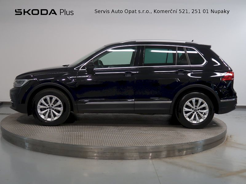 Volkswagen Tiguan (2023) LIFE 1.5TSI 110KW DSG - fotka 3 z 35