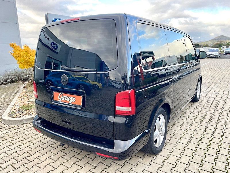 Volkswagen Caravelle (2014) 2,0 TDI Tiptronic 8 Míst - fotka 8 z 12