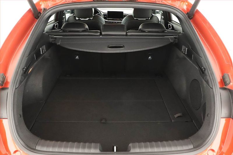 Kia Pro_Ceed (2023) GT Line Plus 1.5 T-GDI MHEV - fotka 18 z 19
