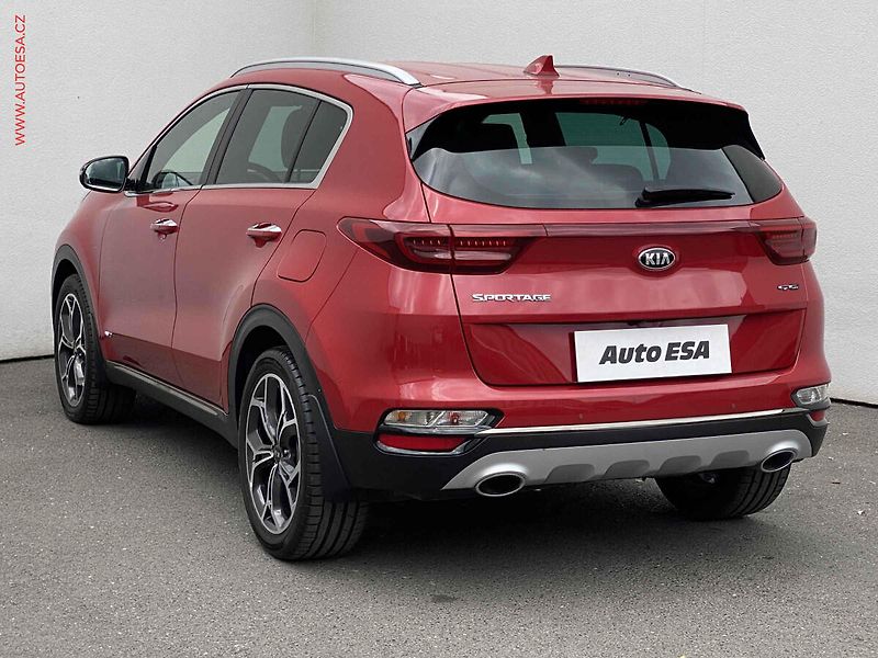 Kia Sportage (2021) 1.6CRDi 4x4, 2.maj,ČR, GT - fotka 6 z 20