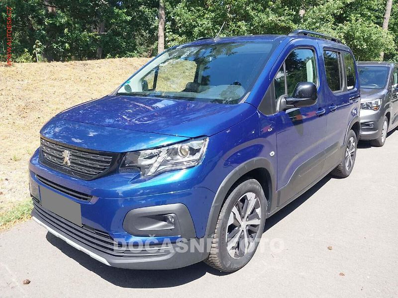 Peugeot Rifter (2023) 1.5HDi, GT LINE, navi, kamera - fotka 2 z 8