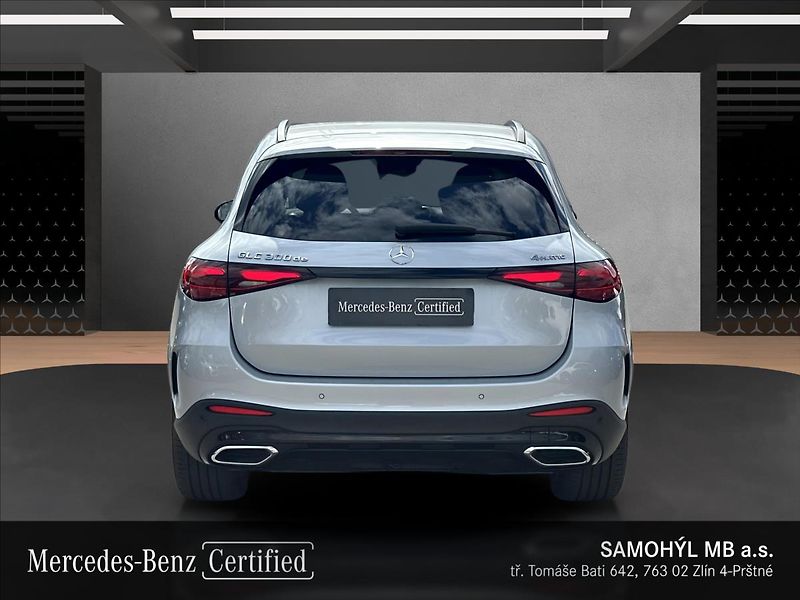Mercedes-Benz GLC 300de 4MATIC AMG linie - fotka 4 z 13