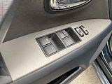 Toyota Avensis (2010) 1.8i, AC, TZ, navi - náhled 13