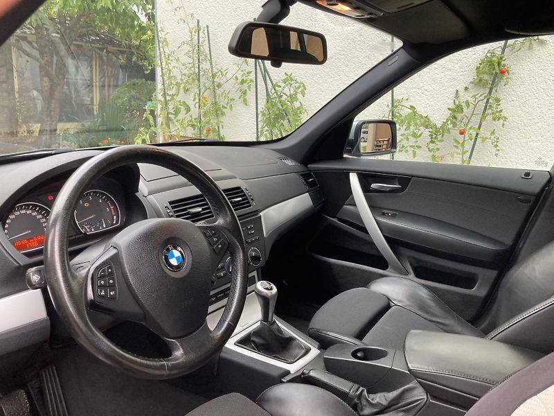 BMW X3 (2007) BMW X3 e83 3.0D 160 kw xdrive  - fotka 12 z 21