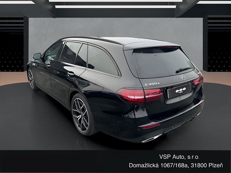 Mercedes-Benz Třídy E 400d 4MATIC kombi AMG paket - fotka 3 z 23