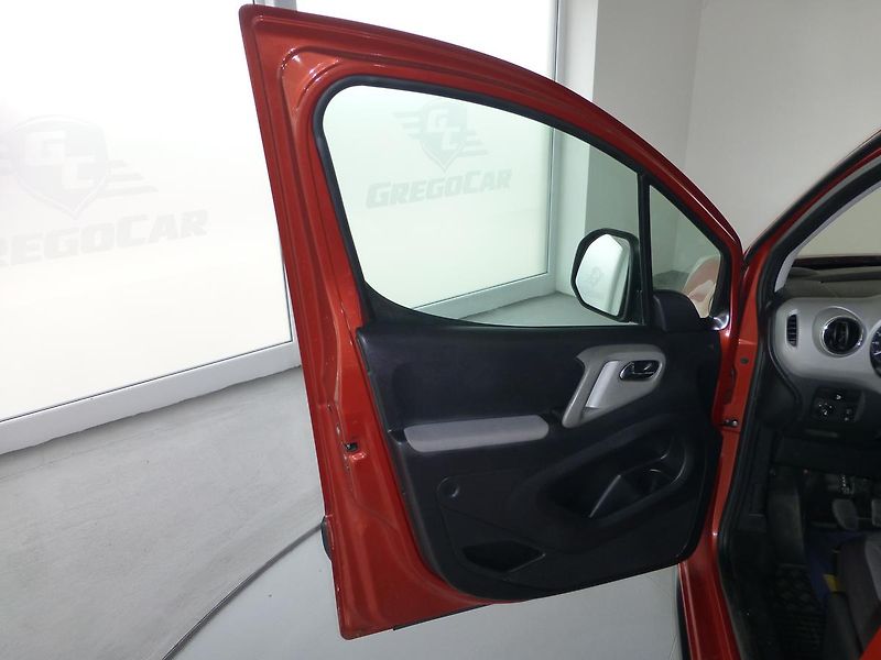 Peugeot Partner Tepee (2011) 1,6HDI*KLIMATIZACE - fotka 10 z 27