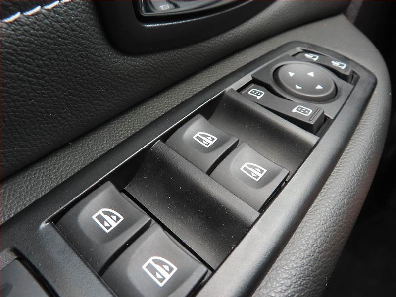 Renault Grand Scénic (2012) 1.5 dCi, Automat, Navi - fotka 14 z 14
