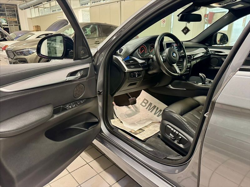 BMW X6 3,0 d X-Drive M-Sport DPH - fotka 7 z 36