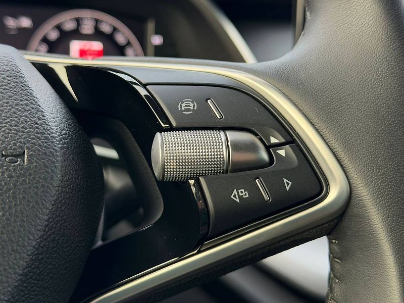 Škoda Octavia Selection 1,5 TSI 110 kW 6° MP - fotka 25 z 35