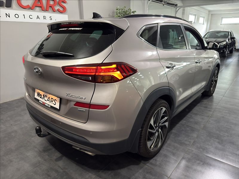 Hyundai Tucson 2,0   CRDI 4X4 136KW PREMIUM - fotka 5 z 38