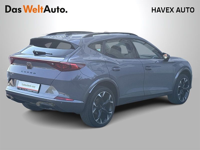 Cupra Formentor (2023) 1.5 TSI DSG - fotka 2 z 29