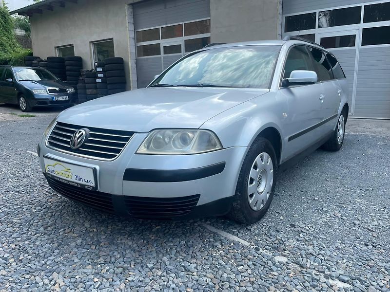 Volkswagen Passat (2003) 1,9 TDi 74 Kw TAŽNÉ - fotka 3 z 12