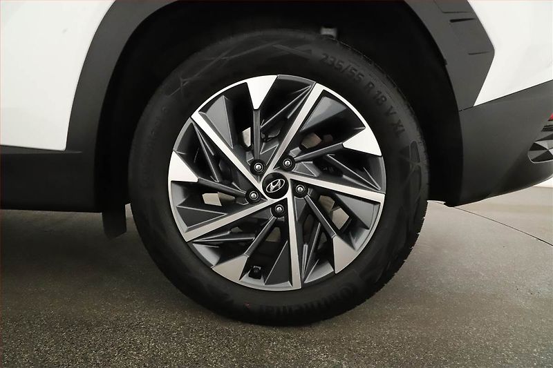 Hyundai Tucson (2023) Smart 1.6 T-GDI 48V MHEV - fotka 12 z 21